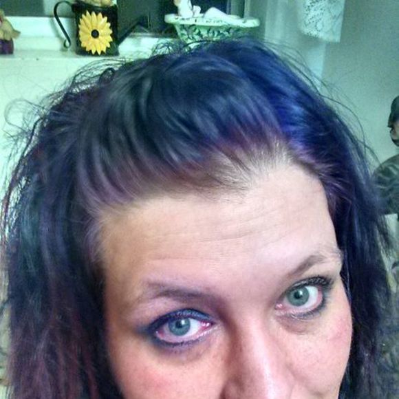 Meet your Posher, Lea - Picture 1 of 1