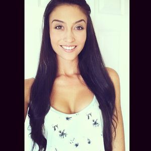Meet your Posher, Gabriela
