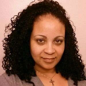 Meet your Posher, Melanie