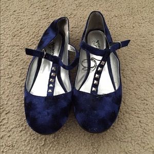 Velvet ankle strapped flats