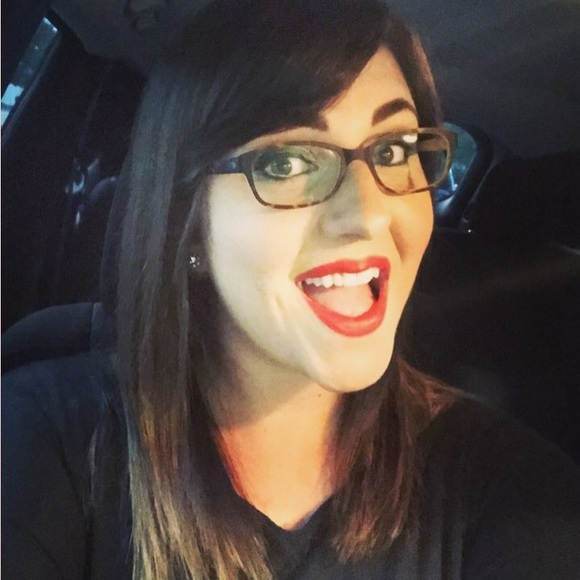 Meet your Posher, Blair - Picture 12 of 16