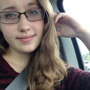 Meet your Posher, Kayleigh