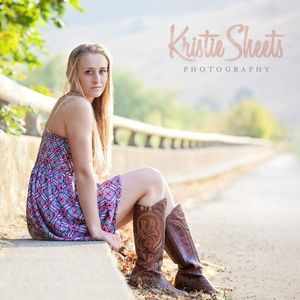 Meet your Posher, Crystal