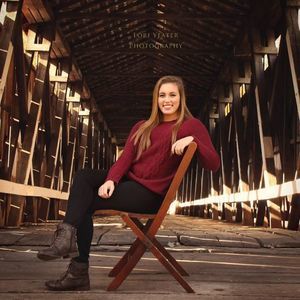 Meet your Posher, Kayla