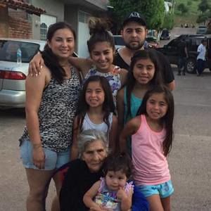 Meet your Posher, Celina