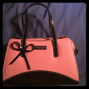 Authentic 💯✔️ Kate Spade purse!