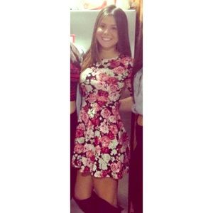 Forever 21 floral body con dress