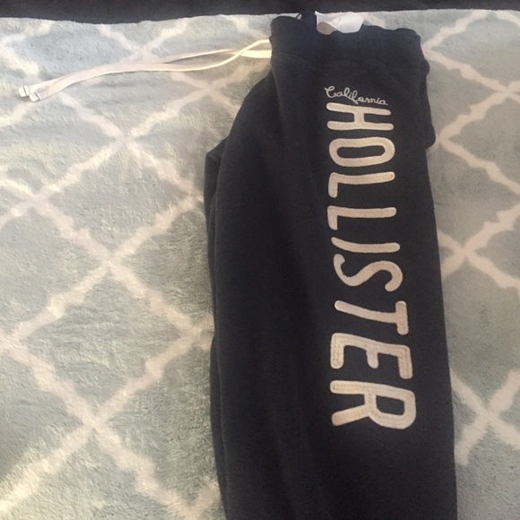 Hollister capri sweats
