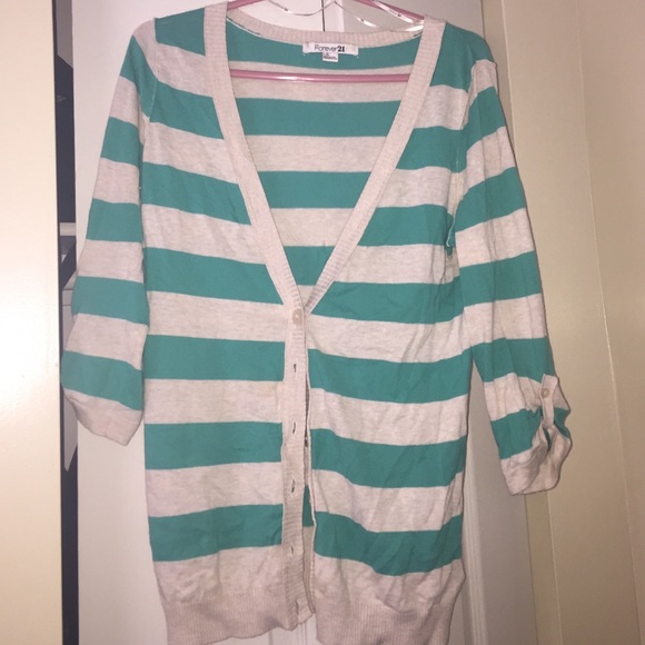 Forever 21 cardigan sweater !! - Picture 1 of 2