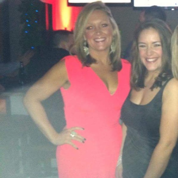 Hot red dress!