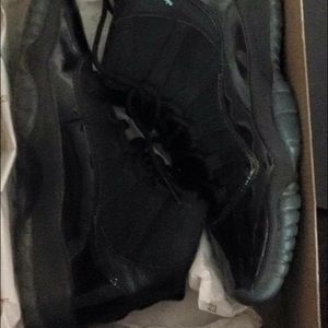 gamma 11 Jordan's size 4