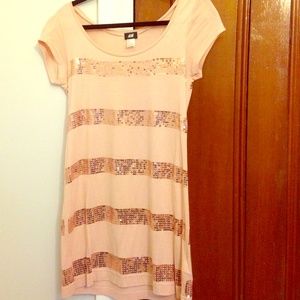 Sparkly tshirt dress