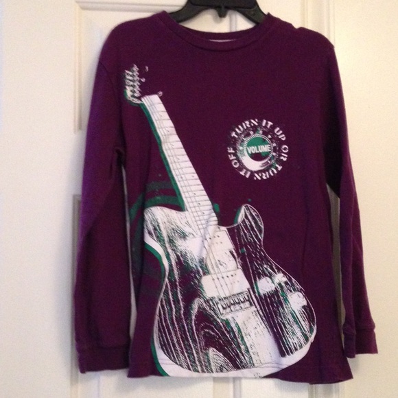 Boys top