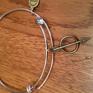 Alex and Ani Style Bracelet!