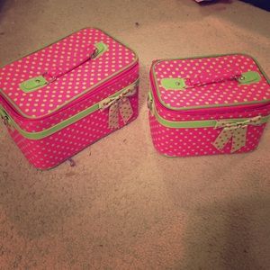 Large and medium make up bag/box
