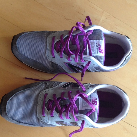 New Balance sneakers. Size 7