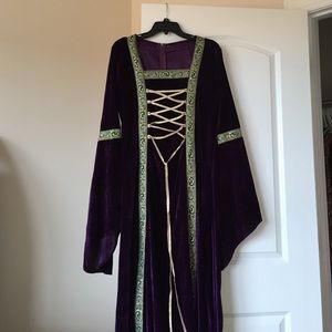 Renaissance style dress