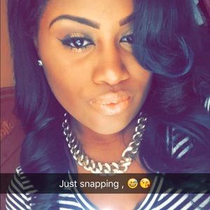 Meet your Posher, Renee'