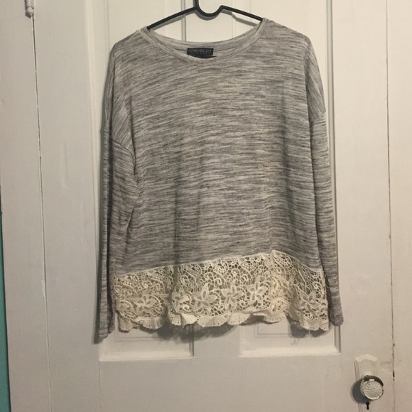 NWOT FOREVER 21+ crocheted sweater!