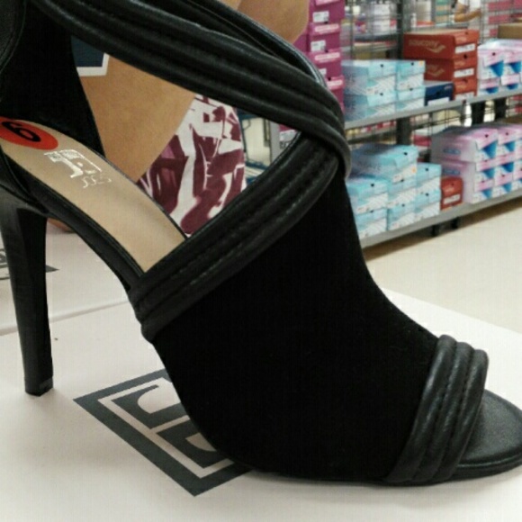 Meet your Posher, Patricia