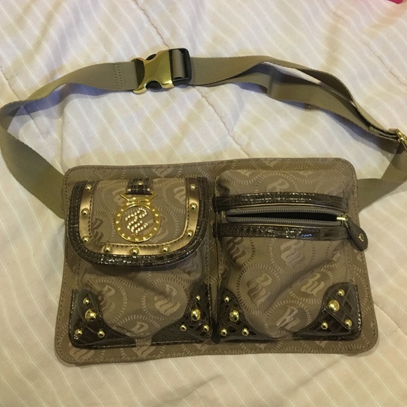 THIS WEEKEND ONLY! Rocawear Fanny Pack