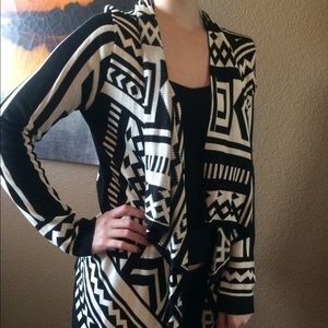 Super cute tribal print cardigan