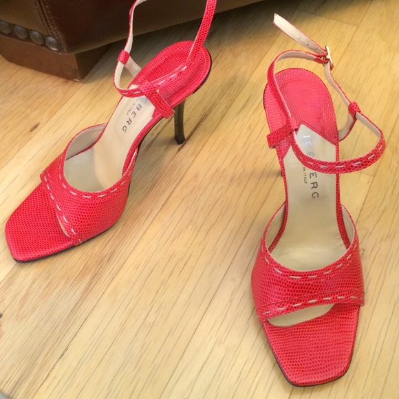 Iceberg Size 6 Red. 3 inch heel - Picture 4 of 4