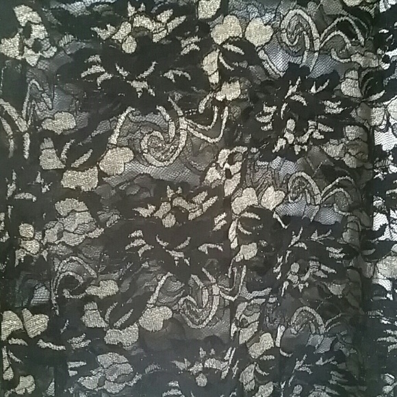 Lace tank - Picture 2 of 2