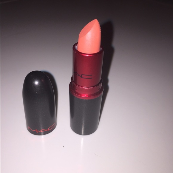 Mac lipstick matte viva glam v