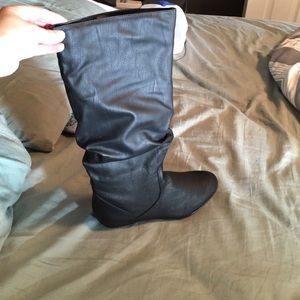 Hold 10/28**Brand new Charlotte Russe boots size 6