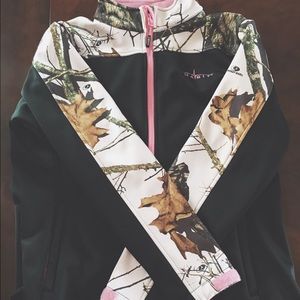 MOSSY OAK pink and black camo jacket