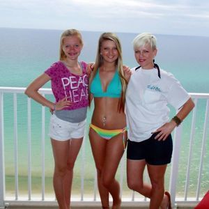 Meet your Posher, Lexi