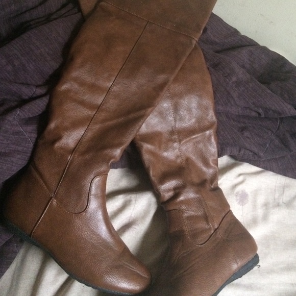 Shoes - Brown boots👢