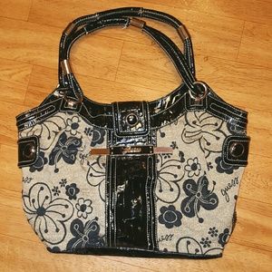 GUESS tote