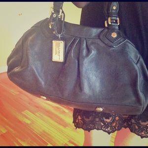 Marc By Marc Jacobs black bag w strap