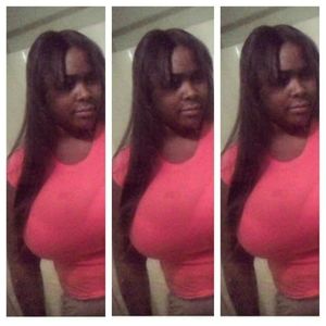 Meet your Posher, Nicole