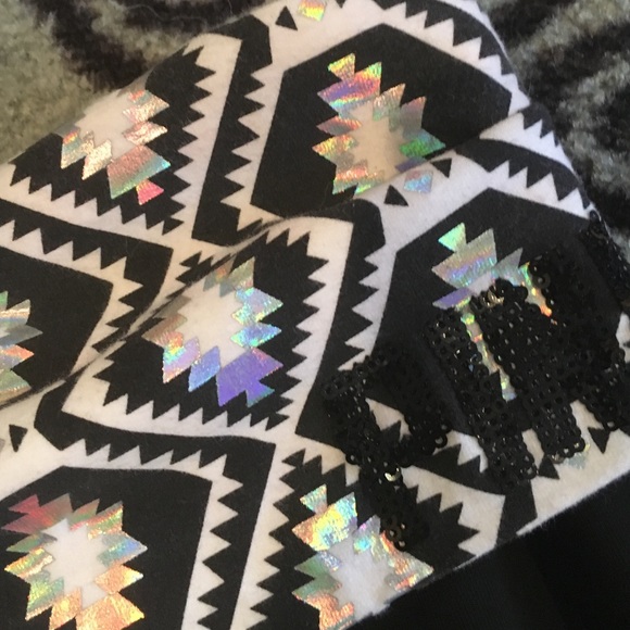 VS roll over top flared leggings, Flared yoga pants - short length - Picture 4 of 7