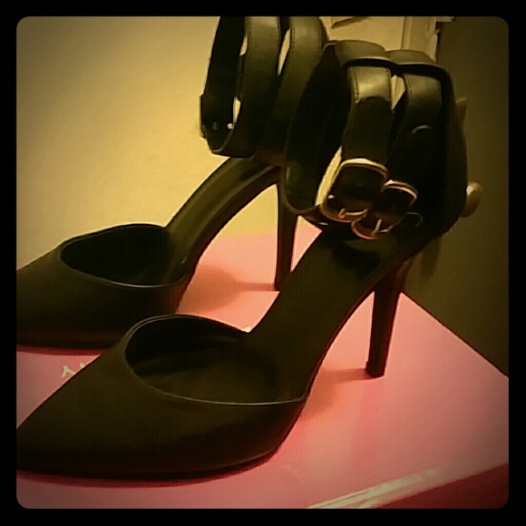 Black patent leather shoes
