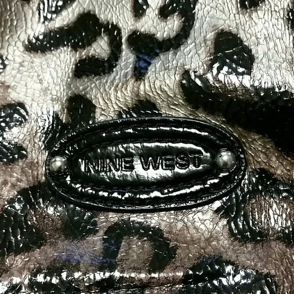 Nine West leopard print purse - Picture 2 of 4