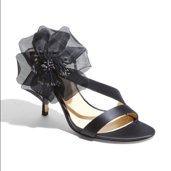 🎉HP 🎉{kate spade} "Lavish" Heels