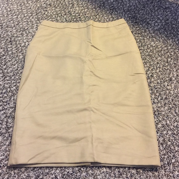 Merona size 2 khaki skirt