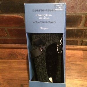 NWT Vera Wang Slippers
