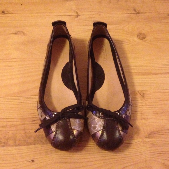 Coach Flats