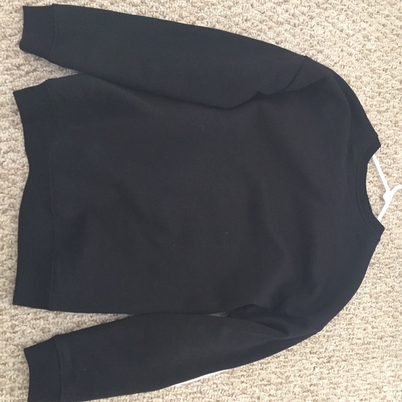Crewneck - Picture 2 of 2