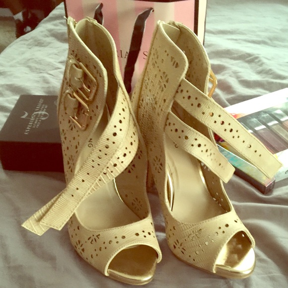 💞Tan sexy heels from call it spring 🦂 - Picture 1 of 3