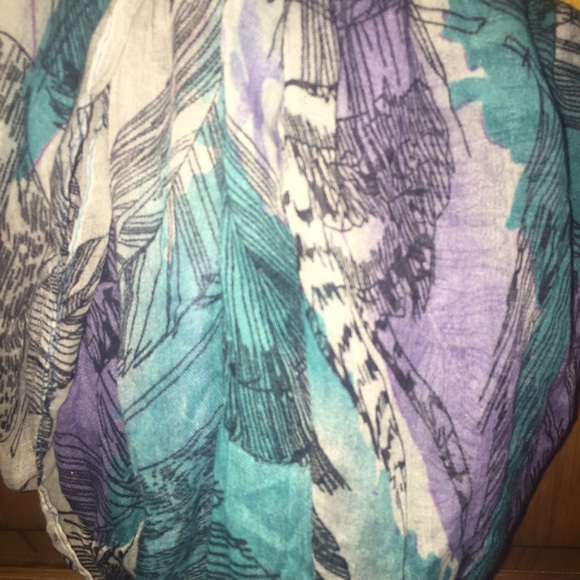 Scarf - Picture 3 of 3