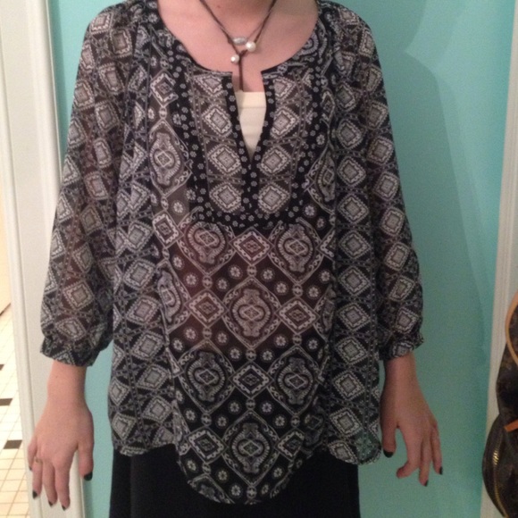 patterned top