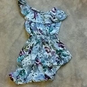 Floral one shoulder dress!