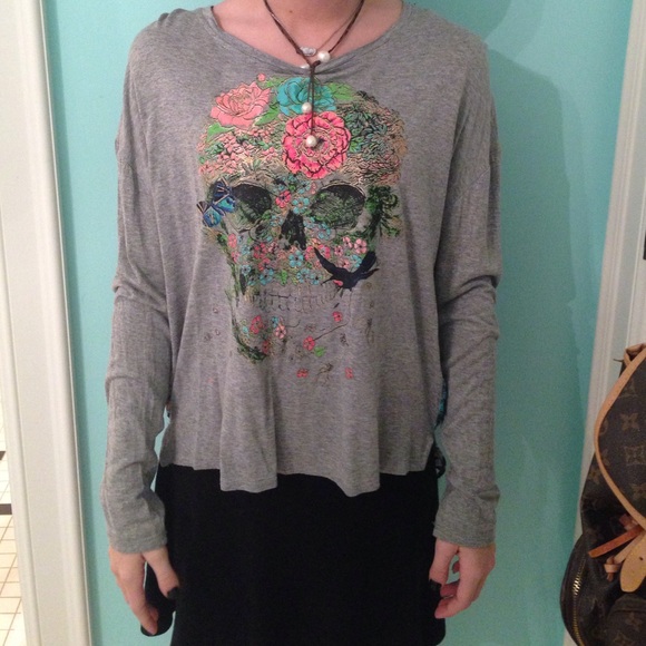 long sleeve tee
