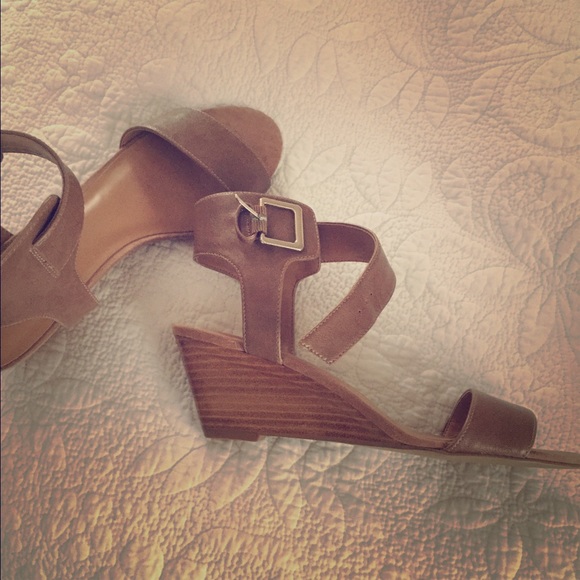 Never been worn sandals